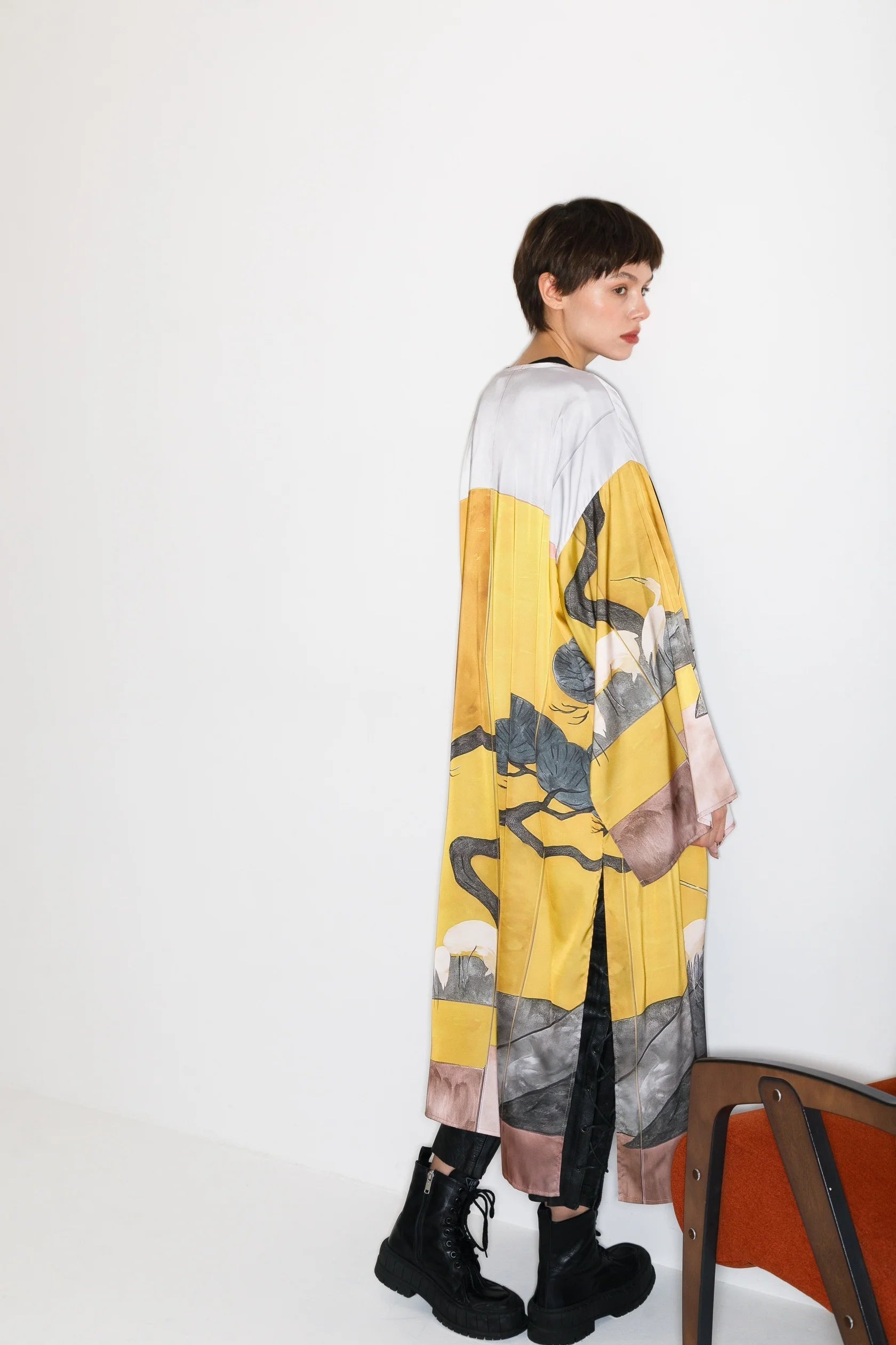 Scattered pears Kimono