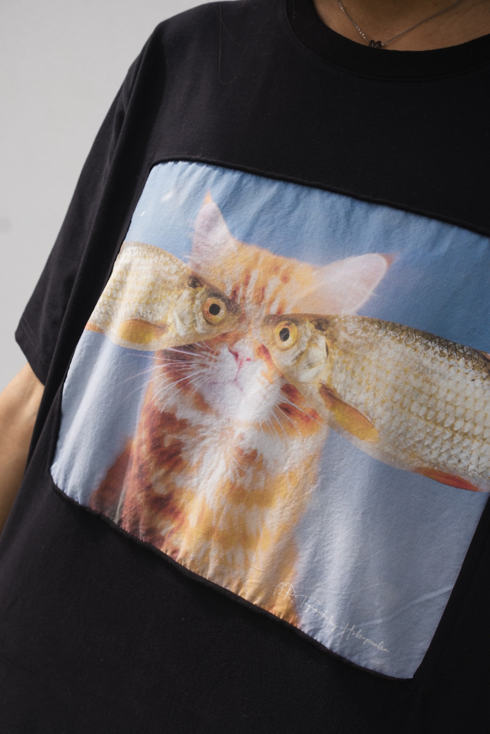 Fisheye cat T-Shirt
