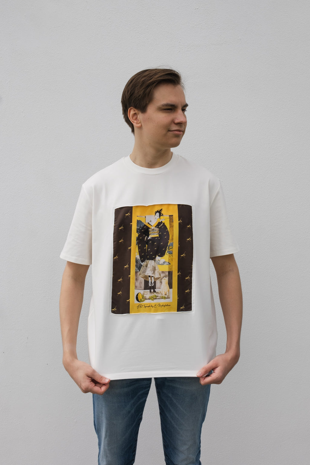 Scattered pears T-Shirt