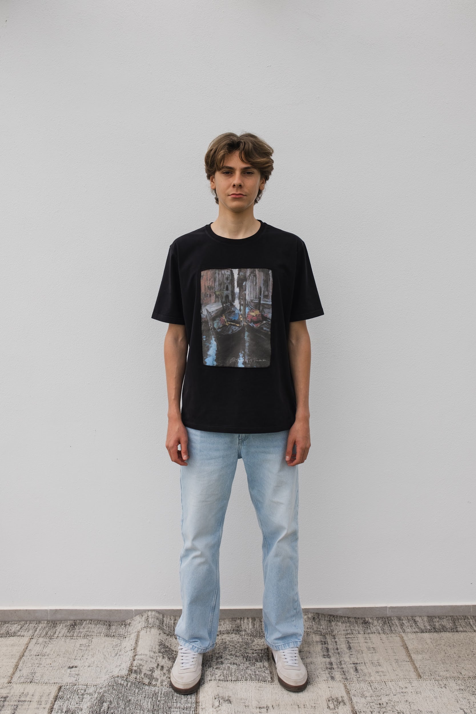 T-Shirt mit Venetian Motif Schwarz